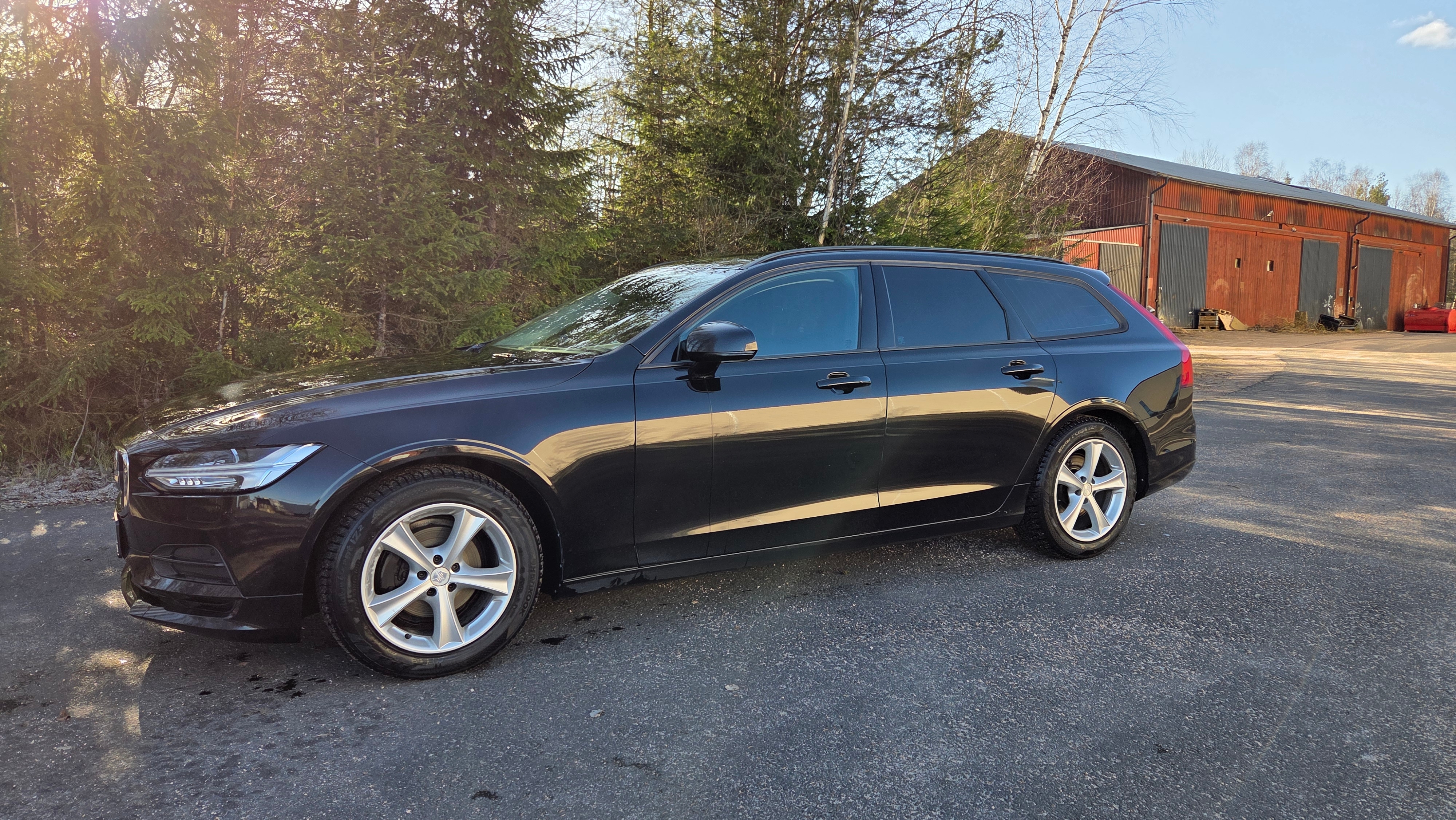 Volvo V90