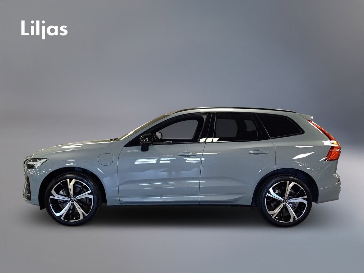 Volvo XC60 T6 AWD Plus Dark Edition 2025, bild 3/17
