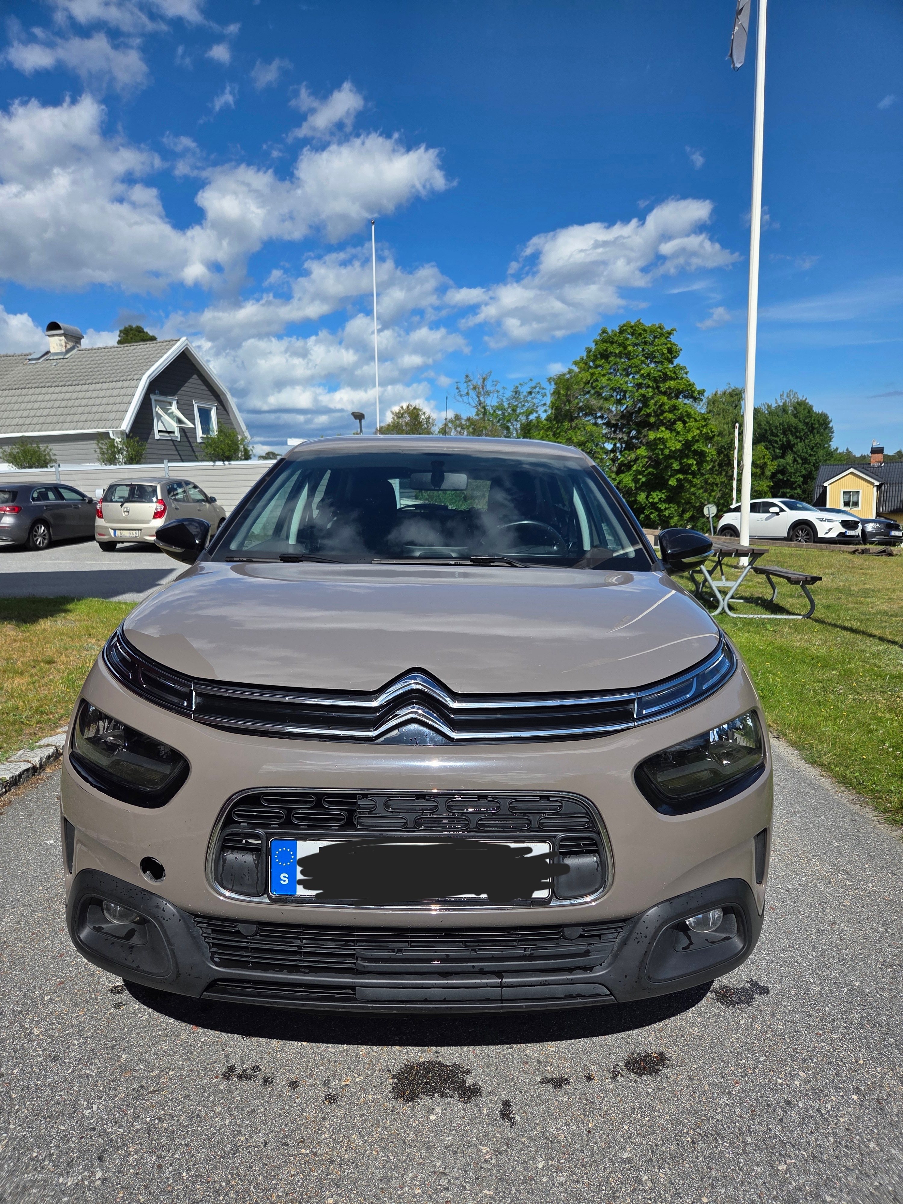 Citroen C4 Cactus 1.2 PureTech EAT 2018, bild 2/7