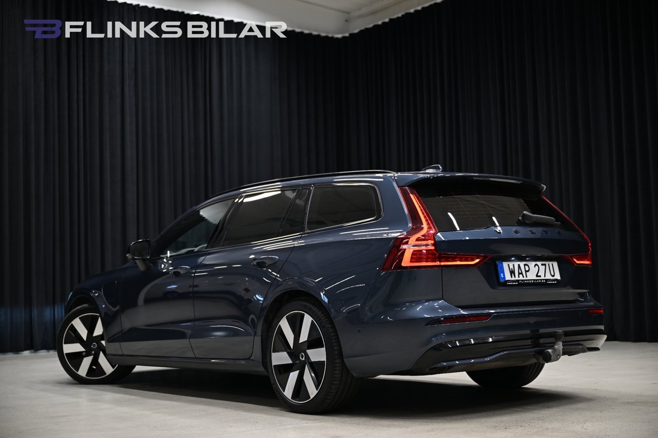 Volvo V60 Recharge T8 AWD Ultimate Dark 2024, bild 4/38