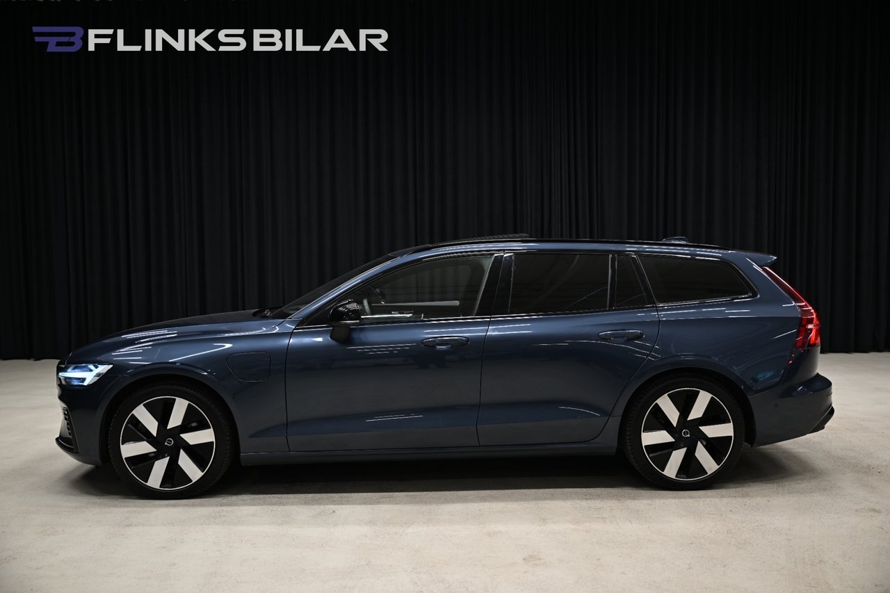 Volvo V60 Recharge T8 AWD Ultimate Dark 2024, bild 2/38