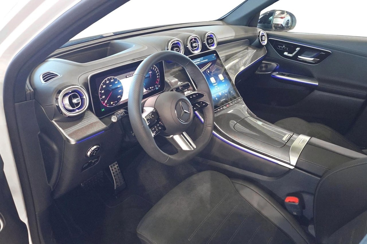 Mercedes-Benz GLC 400e 2026, bild 6/10