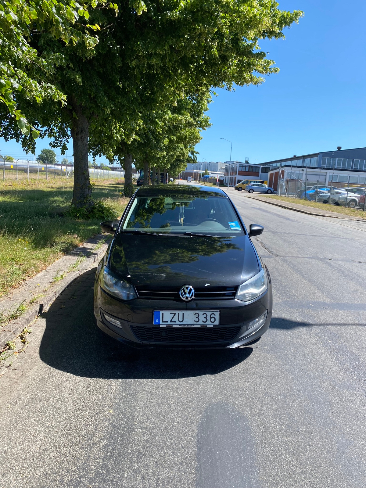 Volkswagen Polo 5-dörrar 1.2 TSI Manuell 2013, bild 2/5
