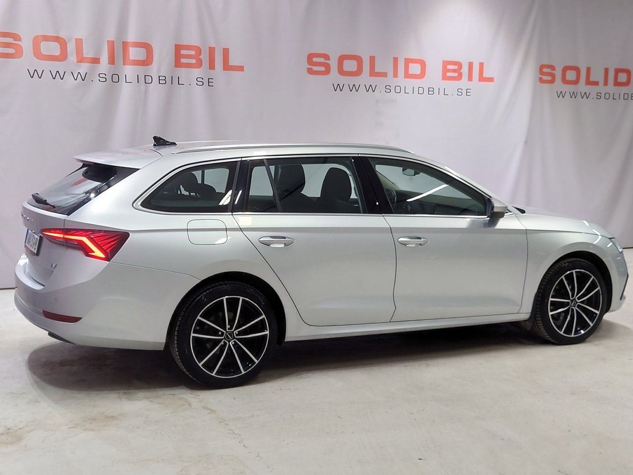 Skoda Octavia 2024, bild 4/10