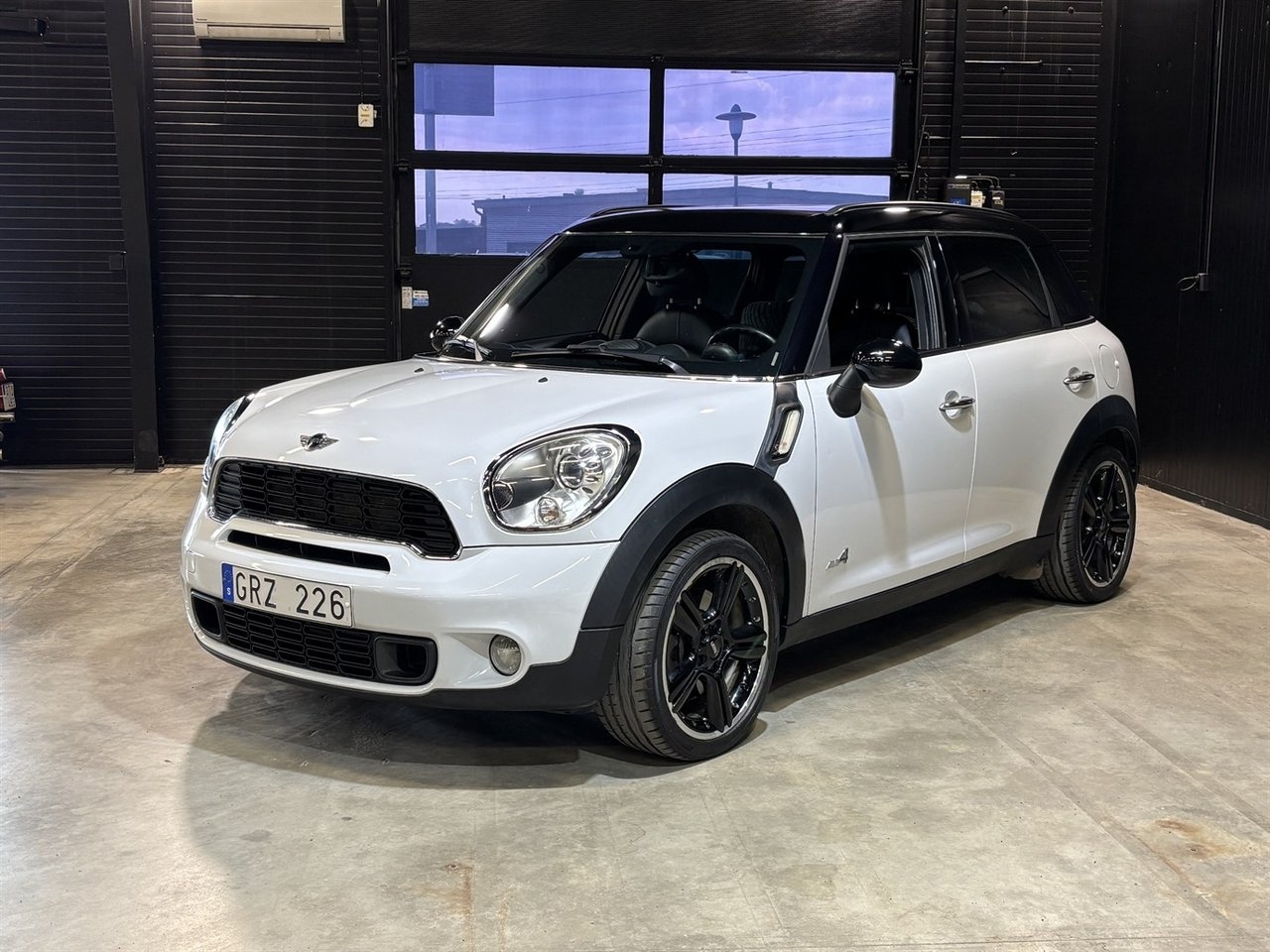 MINI Countryman 2011, kuva 3/10
