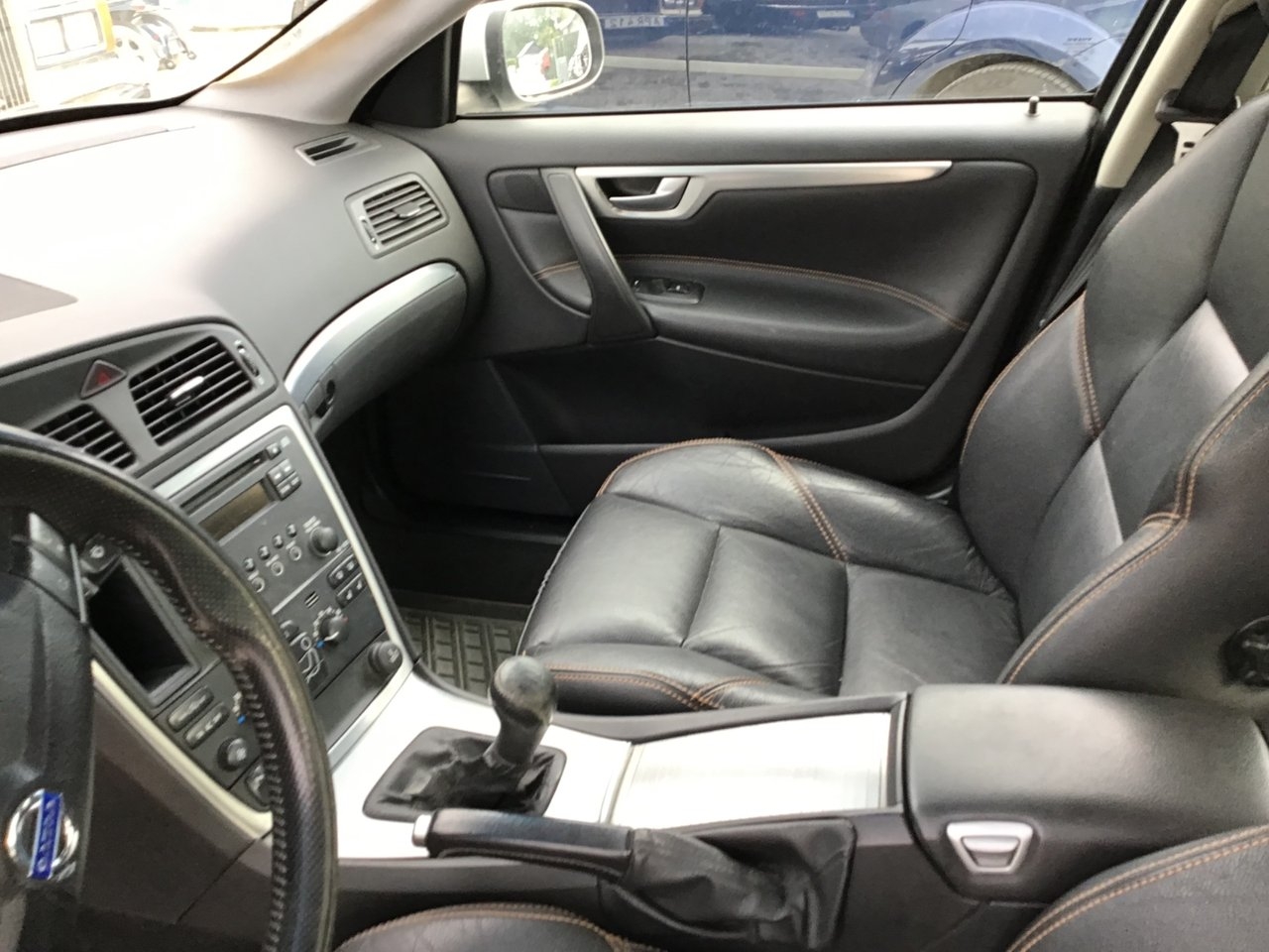Volvo S60 2.4D Euro 4 2009, bild 2/10