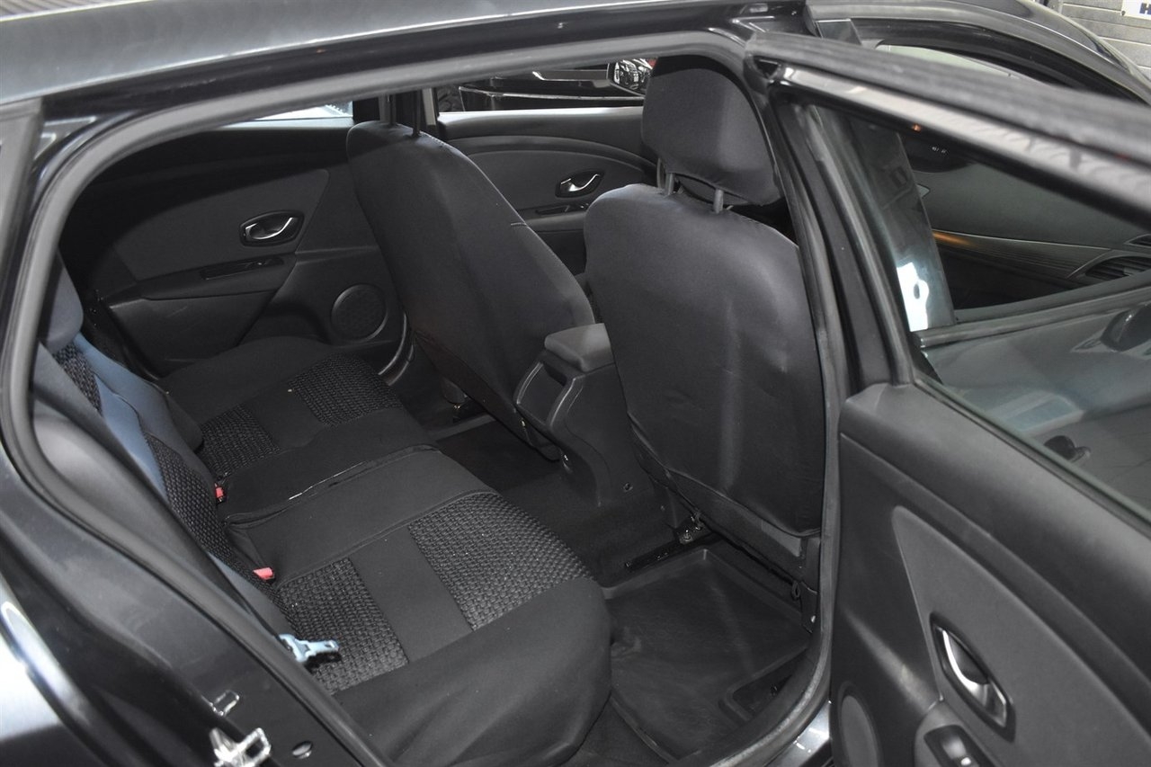 Renault Megane 2011, kuva 7/10