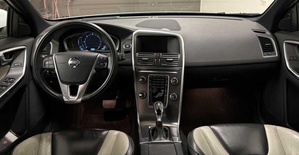 Volvo XC60 D4 Geartronic Momentum Euro 5 2014, bild 6/10
