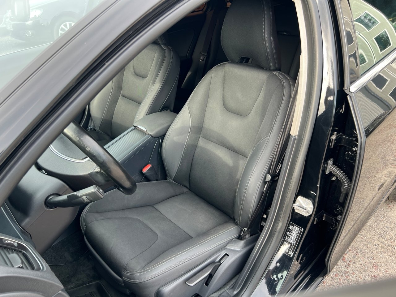 Volvo V60 2015, photo 7/10