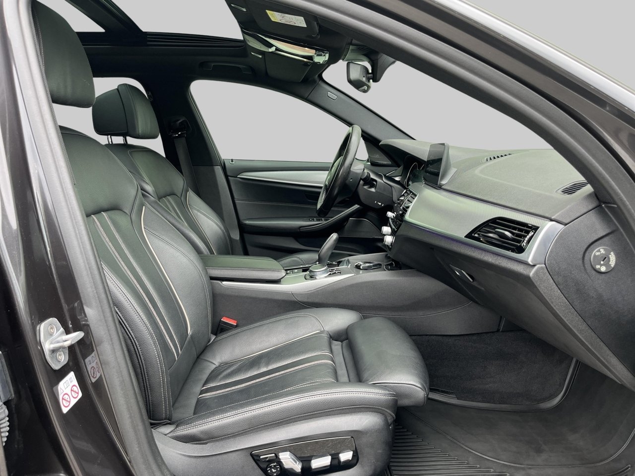 BMW 530 2018, bild 4/10