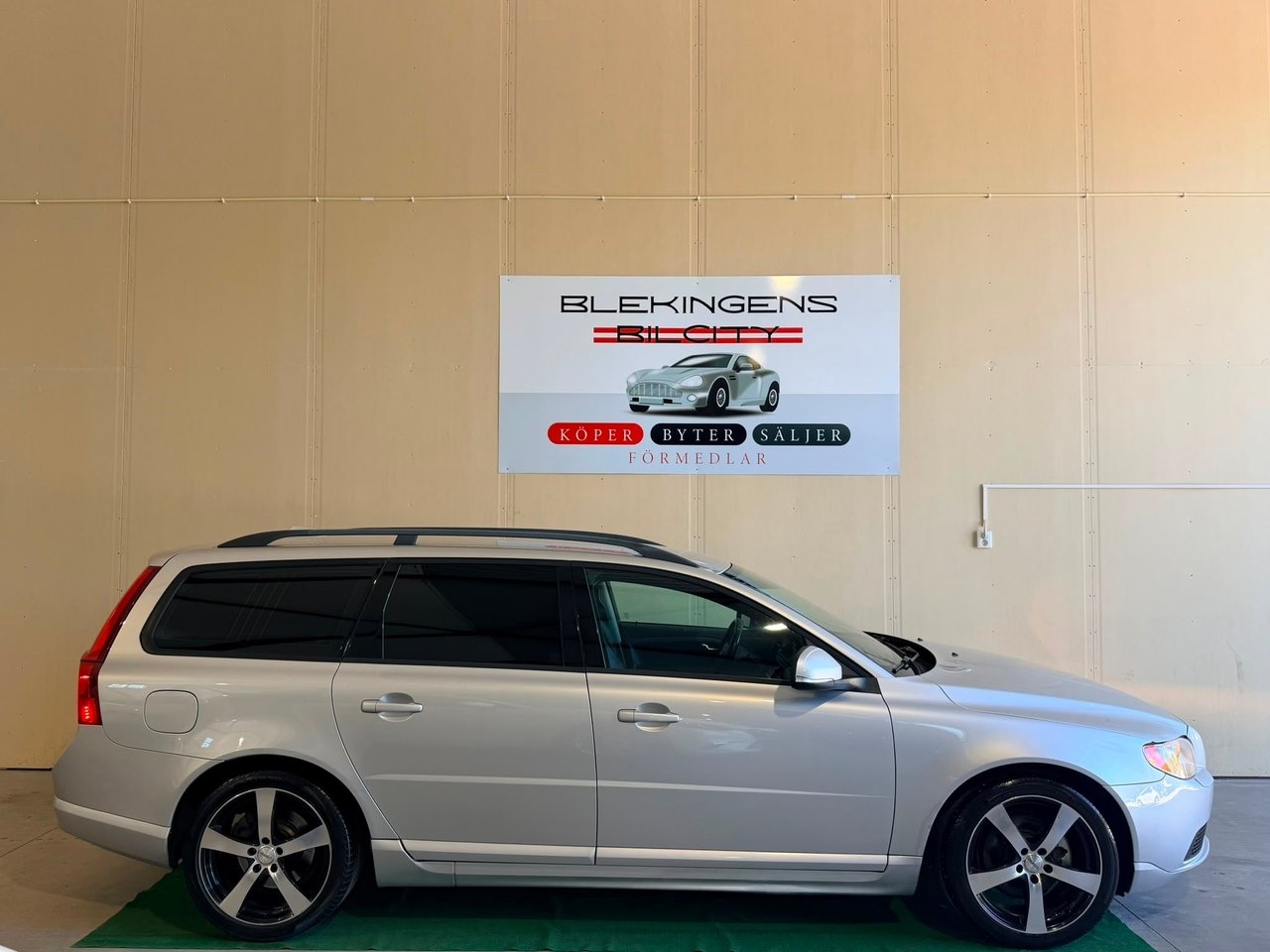 Volvo V70 D2 Geartronic Euro 5 Dragkrok 2013, bild 5/20