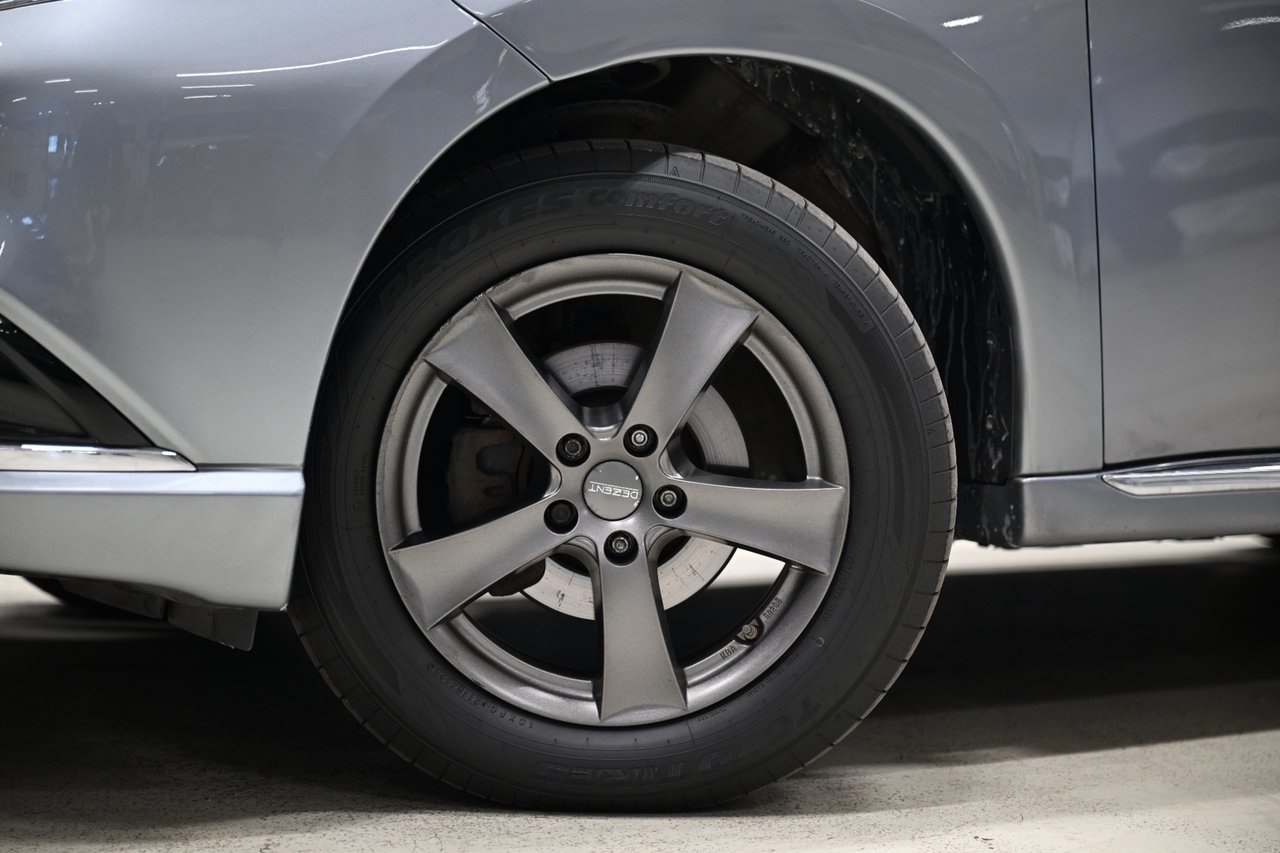 Mitsubishi Outlander PHEV 203HK Plug-in 2016, bild 3/10