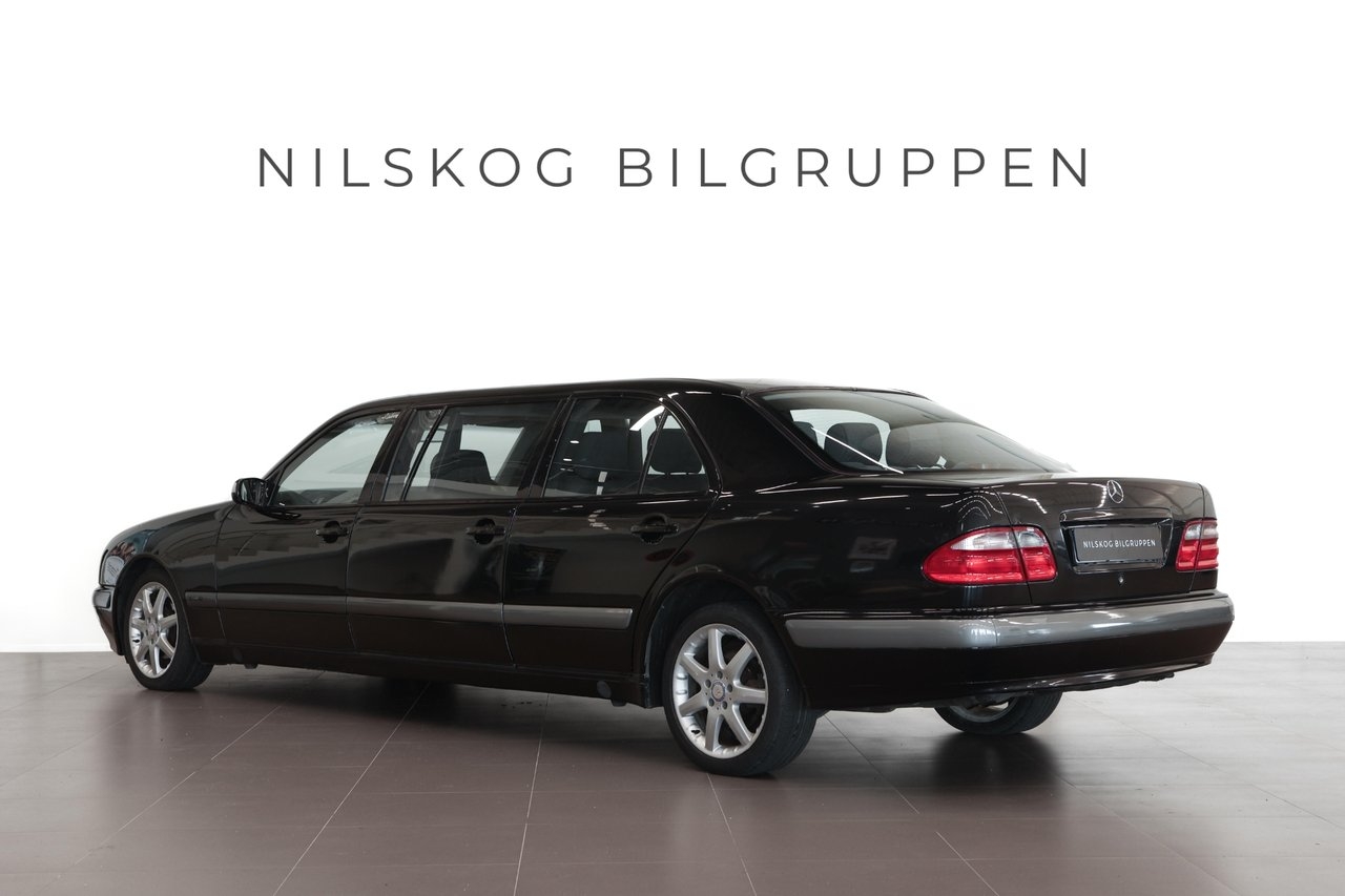 Mercedes-Benz E 240 Limousine 2000, bild 4/16
