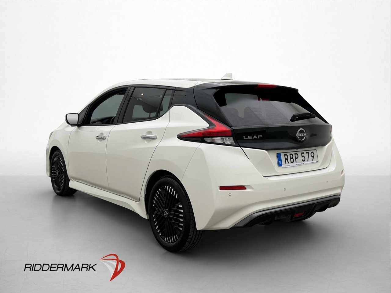 Nissan Leaf 150hk N-Connecta 2023, photo 6/32