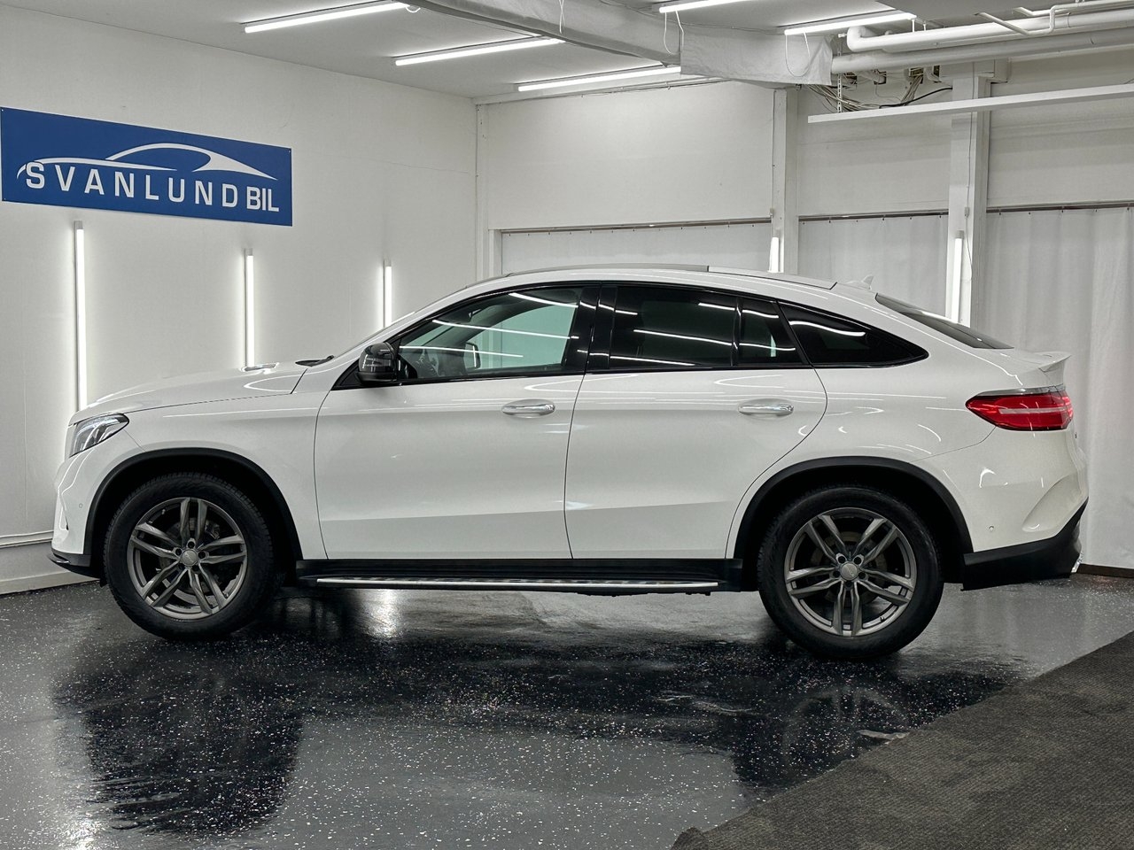 Mercedes-Benz GLE 2016, bild 4/23