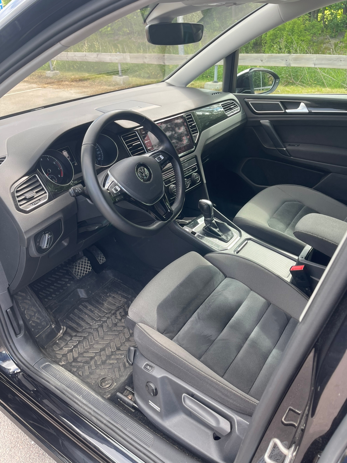 Volkswagen Golf Sportsvan 2018, bild 7/8