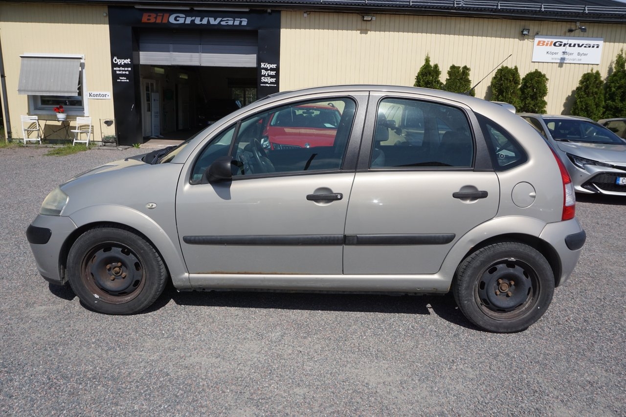 Citroen C3 1.6 HDi 109hk 2007, bild 4/6