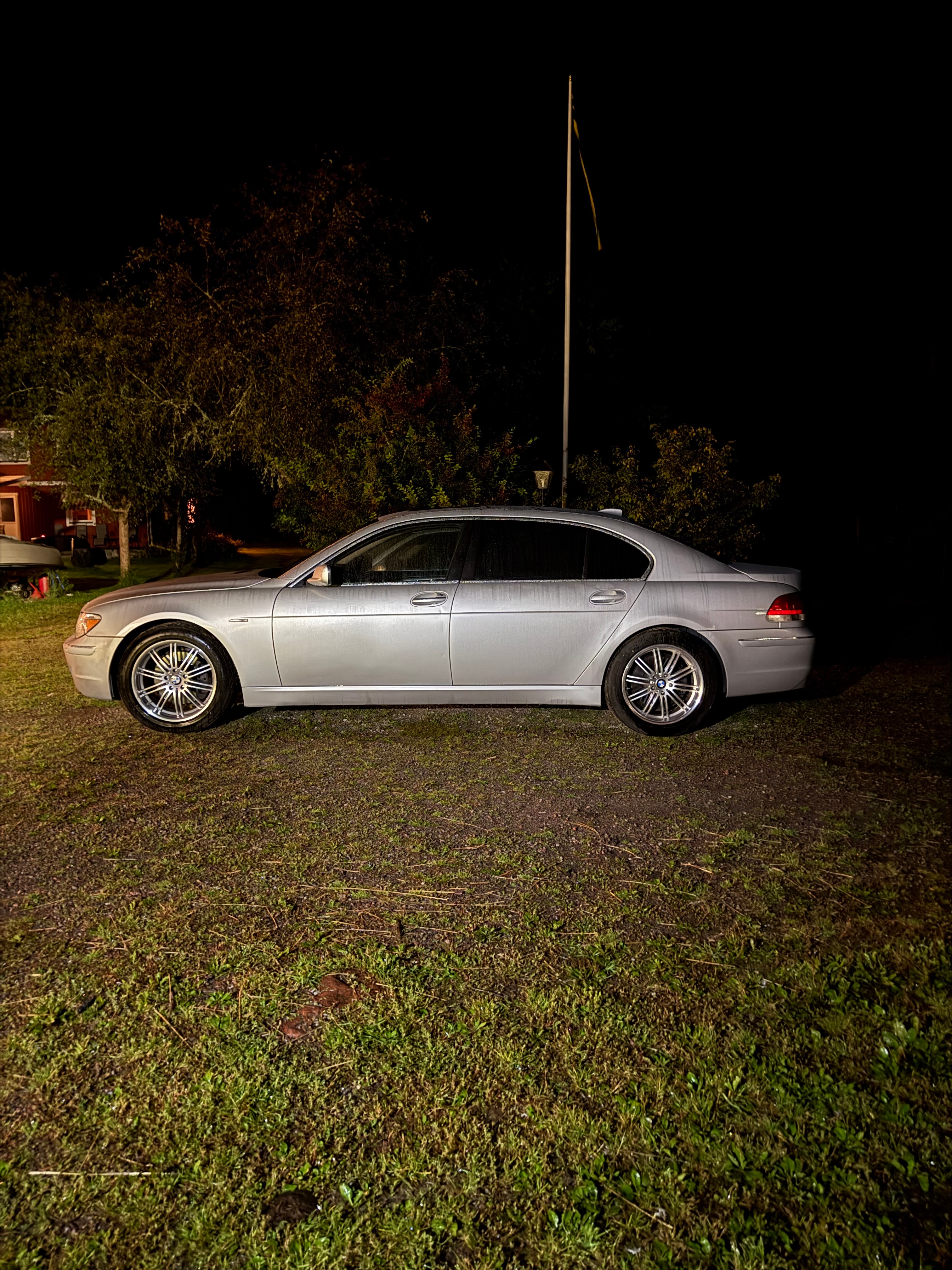 BMW 750 Li Automatisk 2006, kuva 7/14