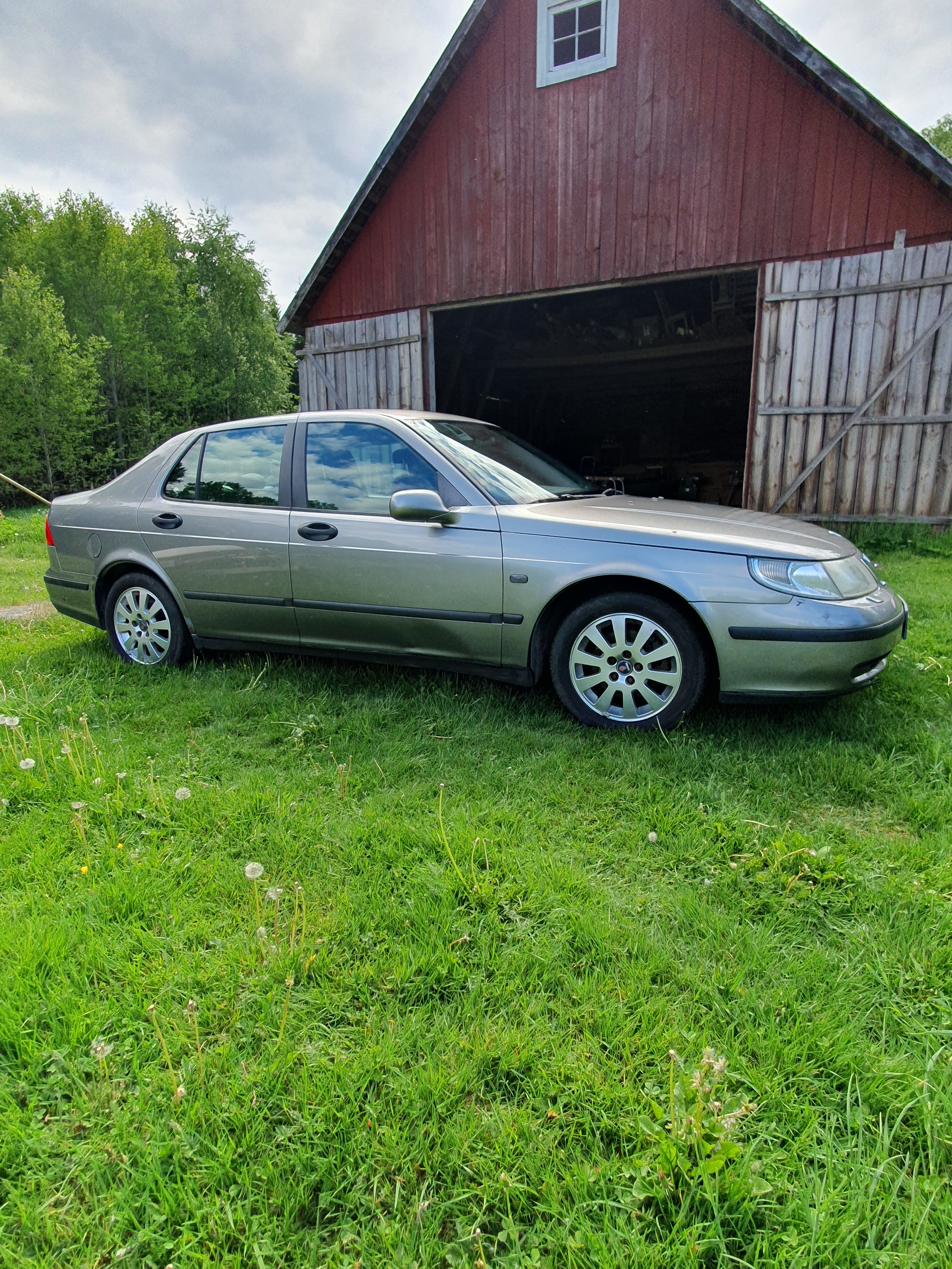 Saab 9-5