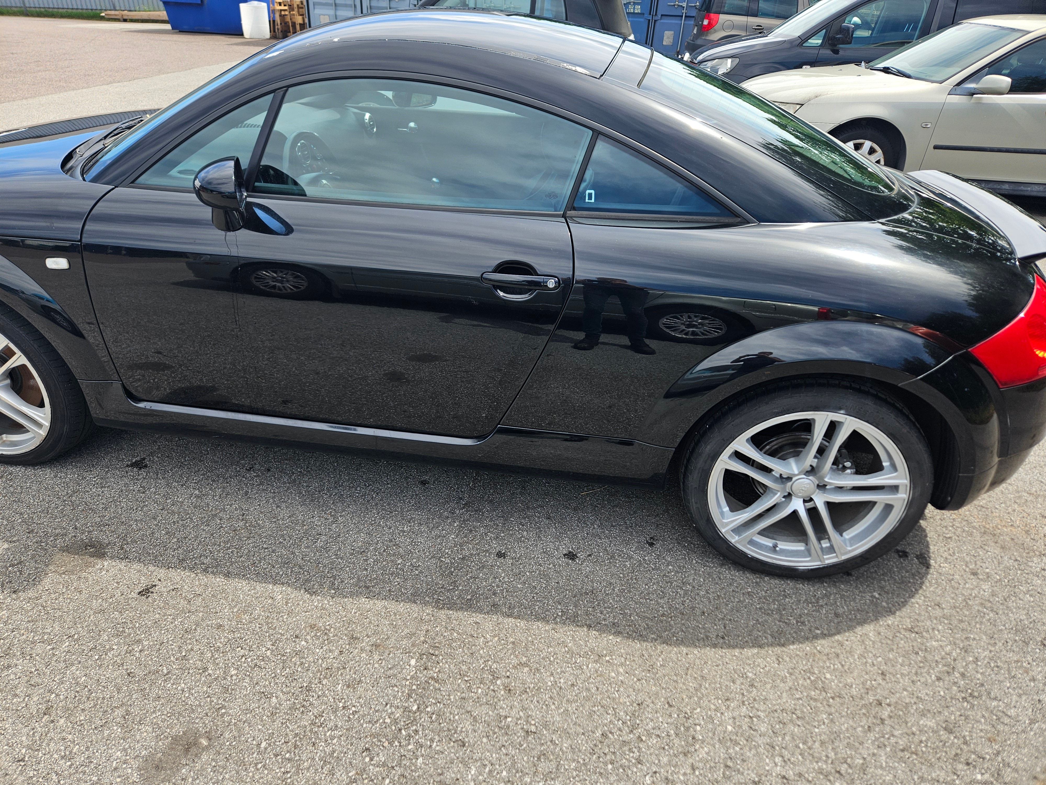 Audi TT Coupé 1.8 T Manuell 2001, photo 3/8