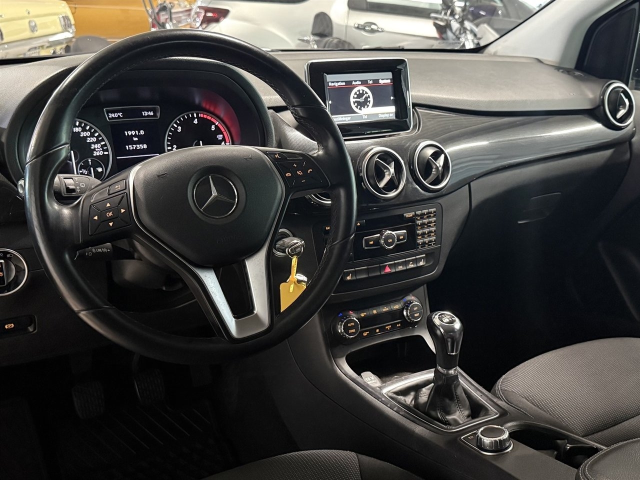 Mercedes-Benz B 180 CDI 109hk 2013, bild 5/8
