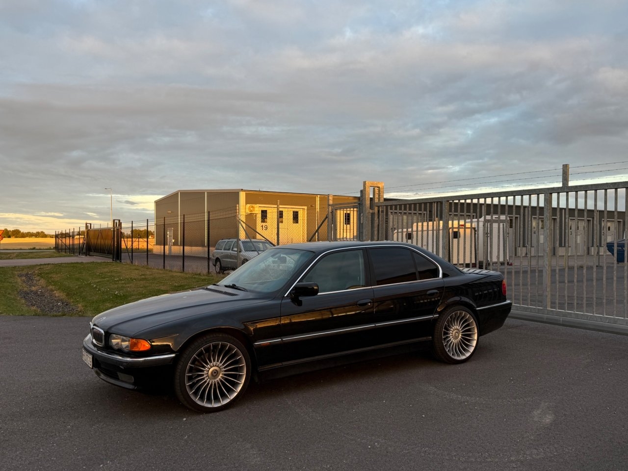 BMW 740 1998, kuva 2/10