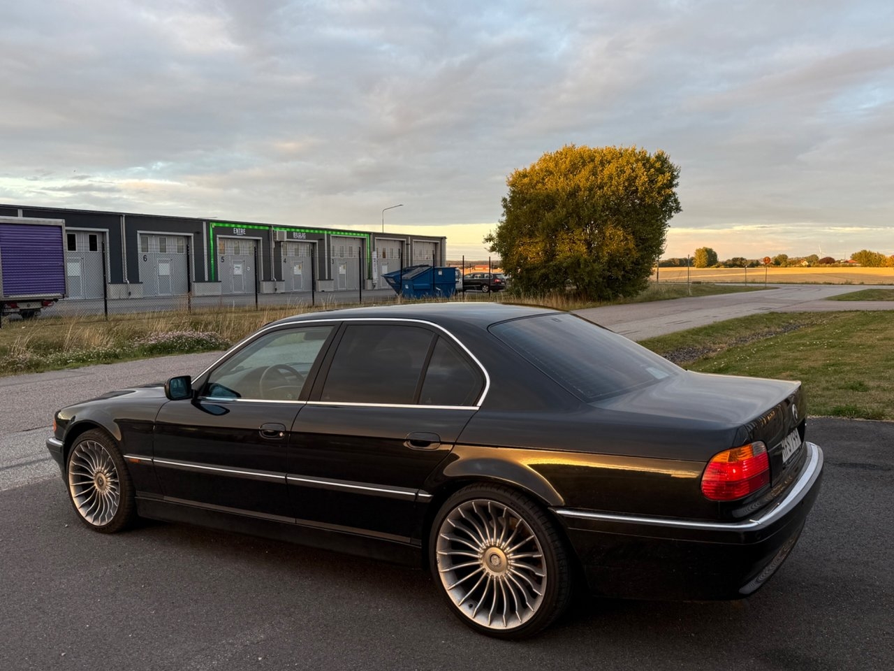BMW 740 1998, kuva 5/10