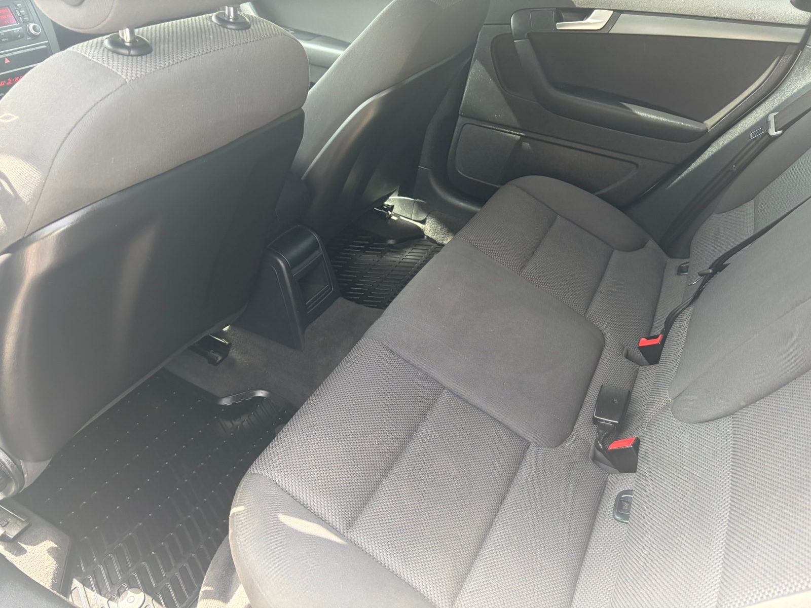 Audi A3 Sportback 1.6 TDI Manuell 2013, bild 7/10