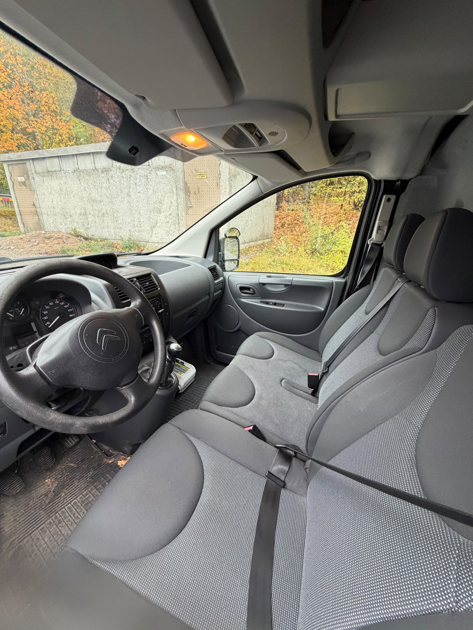 Citroen Jumpy Van 2.0 HDi Manuell 2015, bild 2/8
