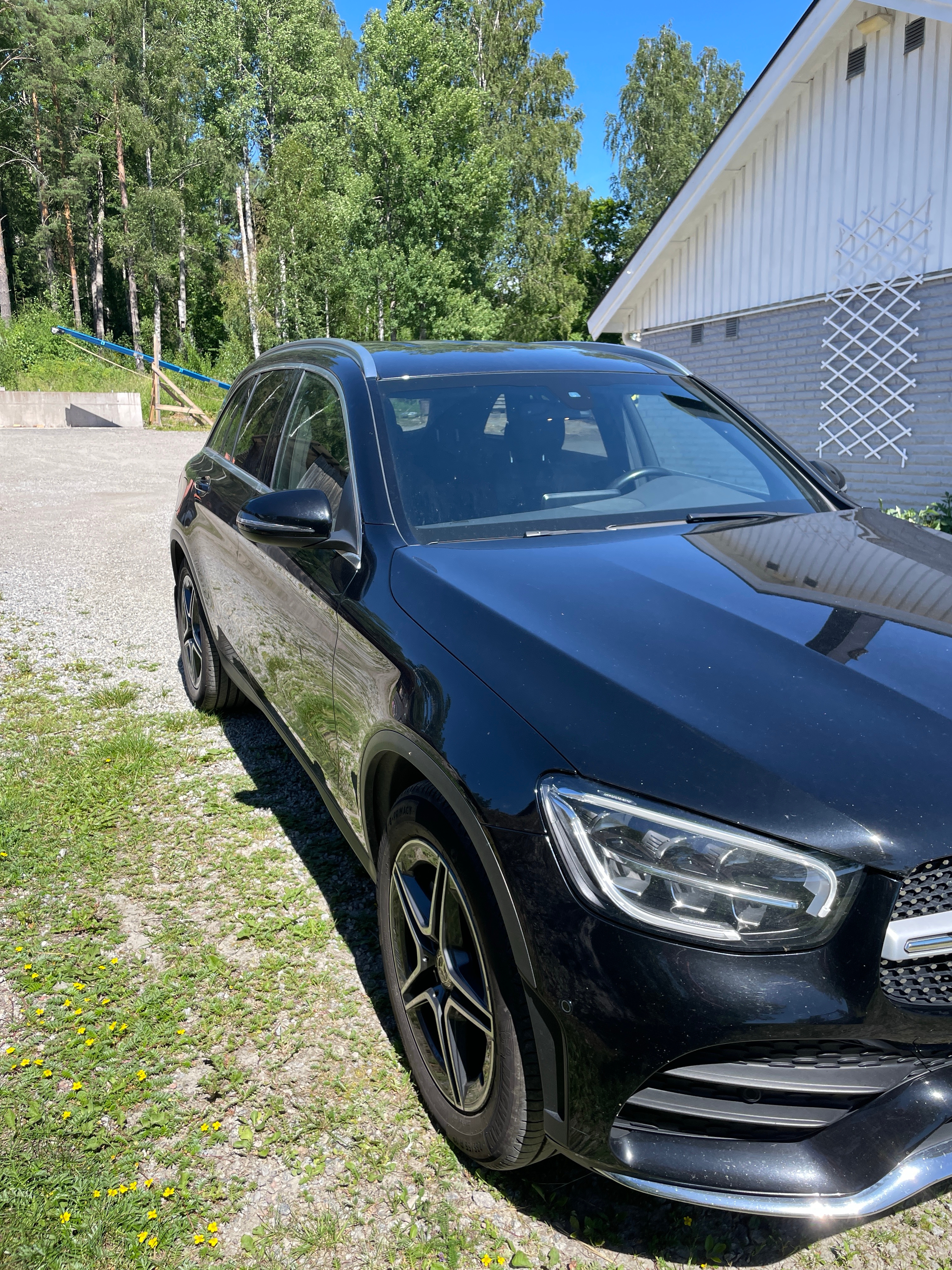 Mercedes-Benz GLC 300 d 4MATIC 9G-Tronic 2020, bild 2/5