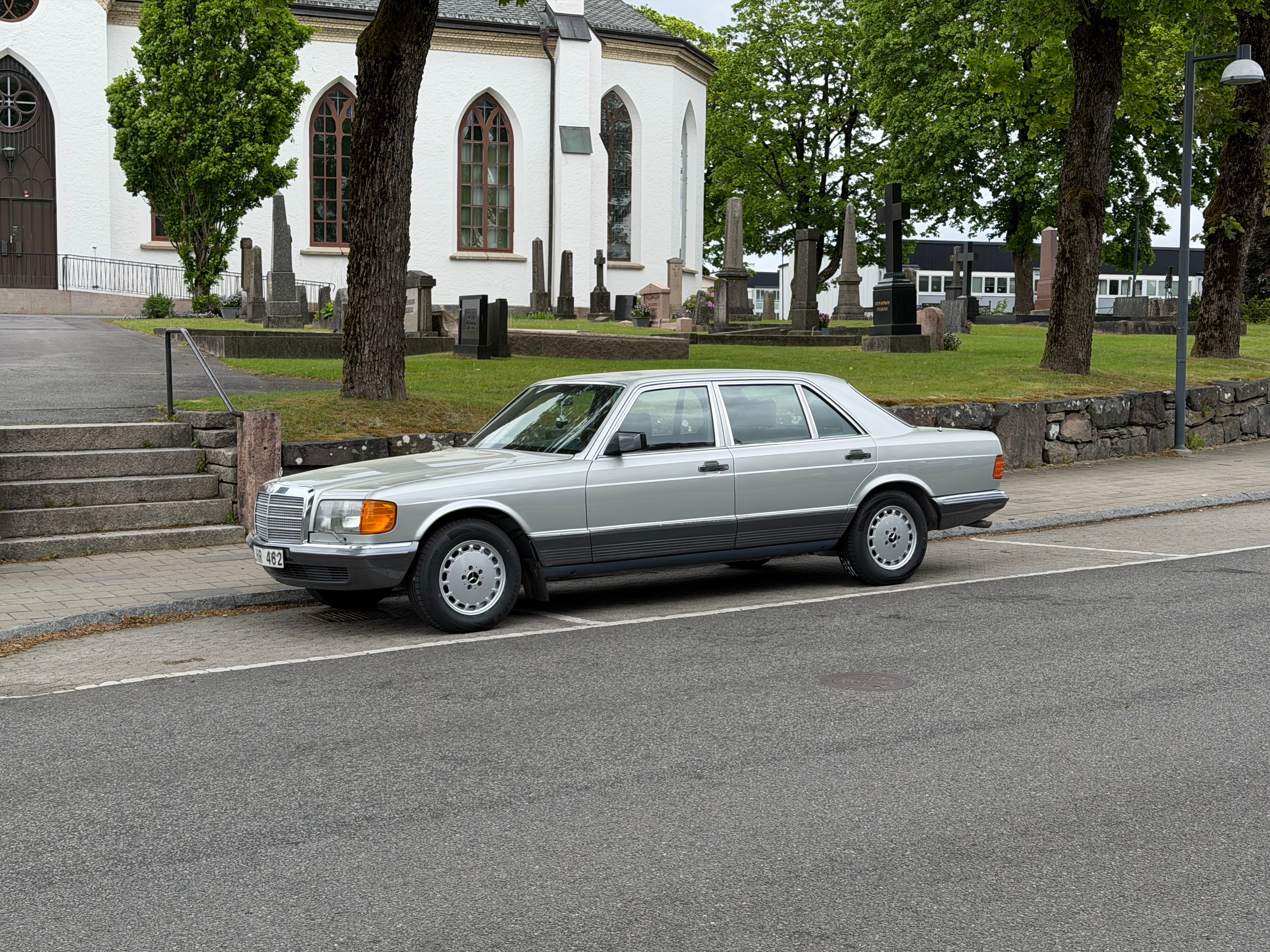 Mercedes-Benz 380