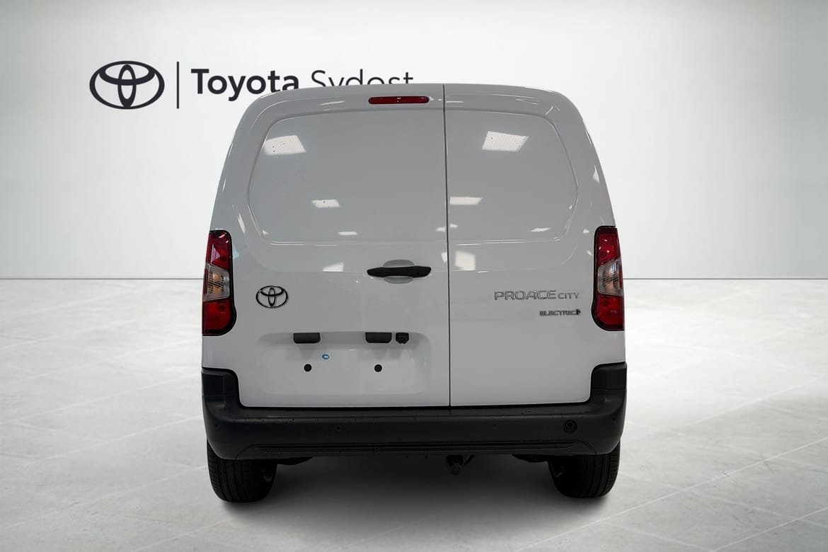 Toyota Proace City 2025, photo 4/10