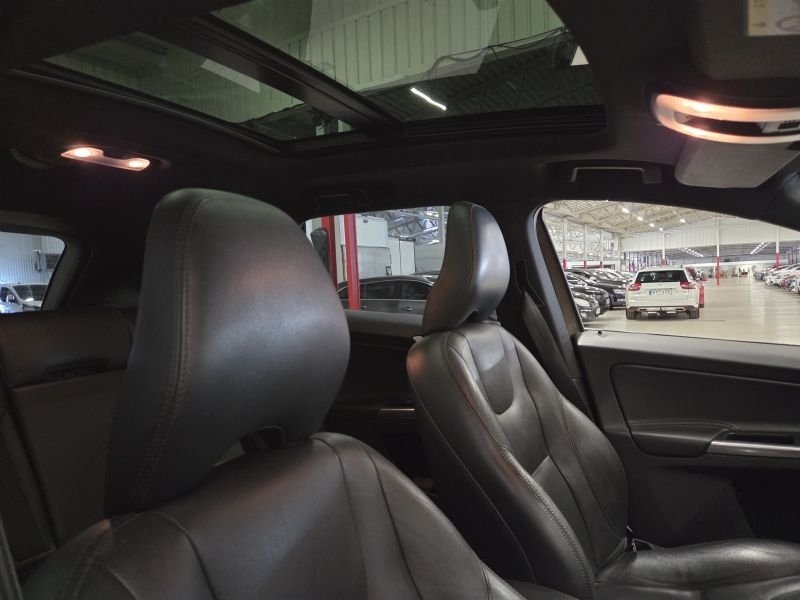 Volvo XC60 2015, kuva 5/10