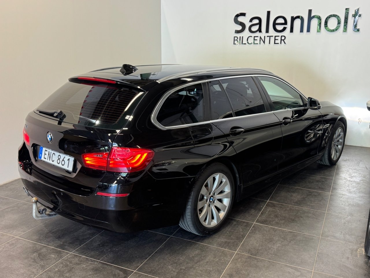 BMW 520 2016, kuva 6/10