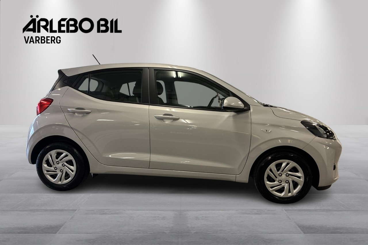 Hyundai i10 1.0 Essential 2025, bild 6/10