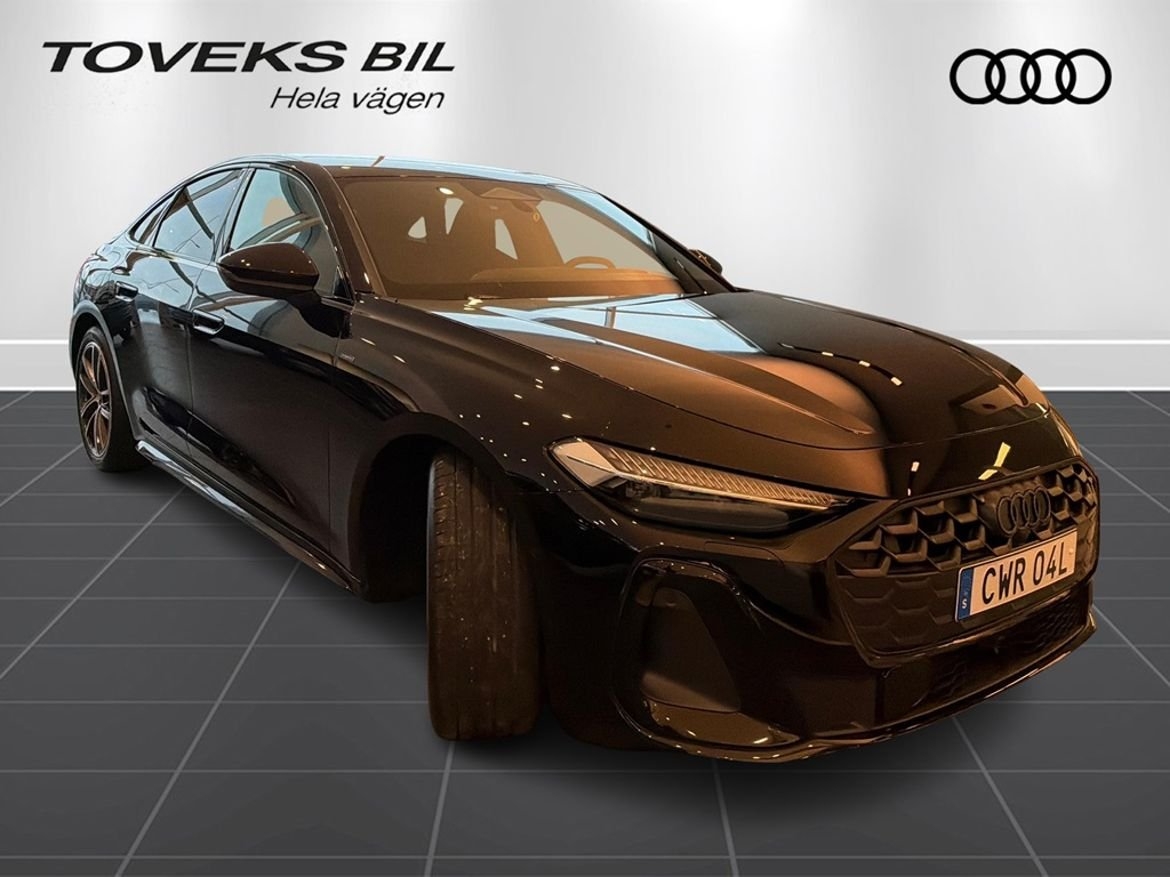 Audi A5 E-HYBRID 367HK-S-LINE 2025, bild 6/16