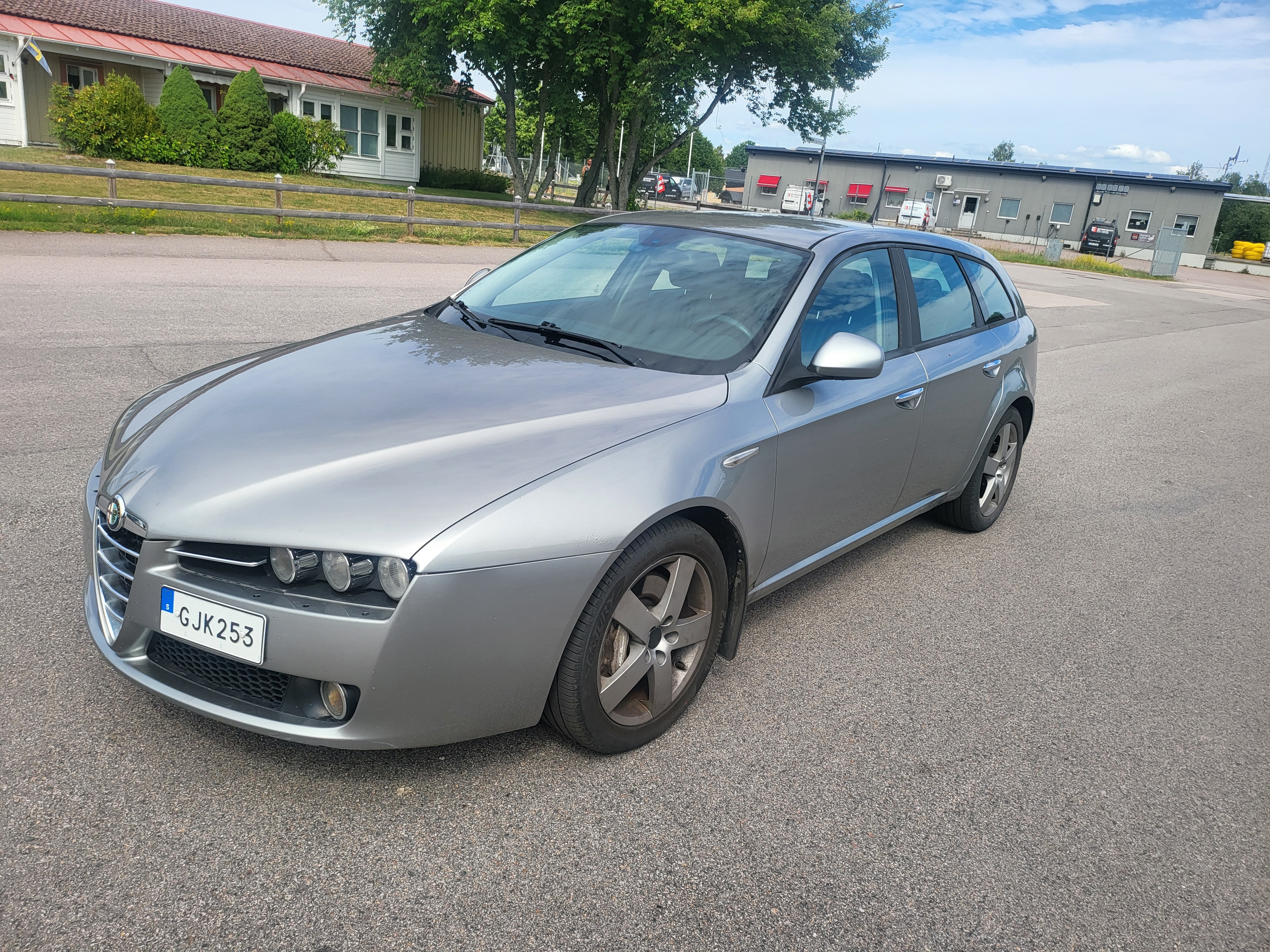 Alfa Romeo 159