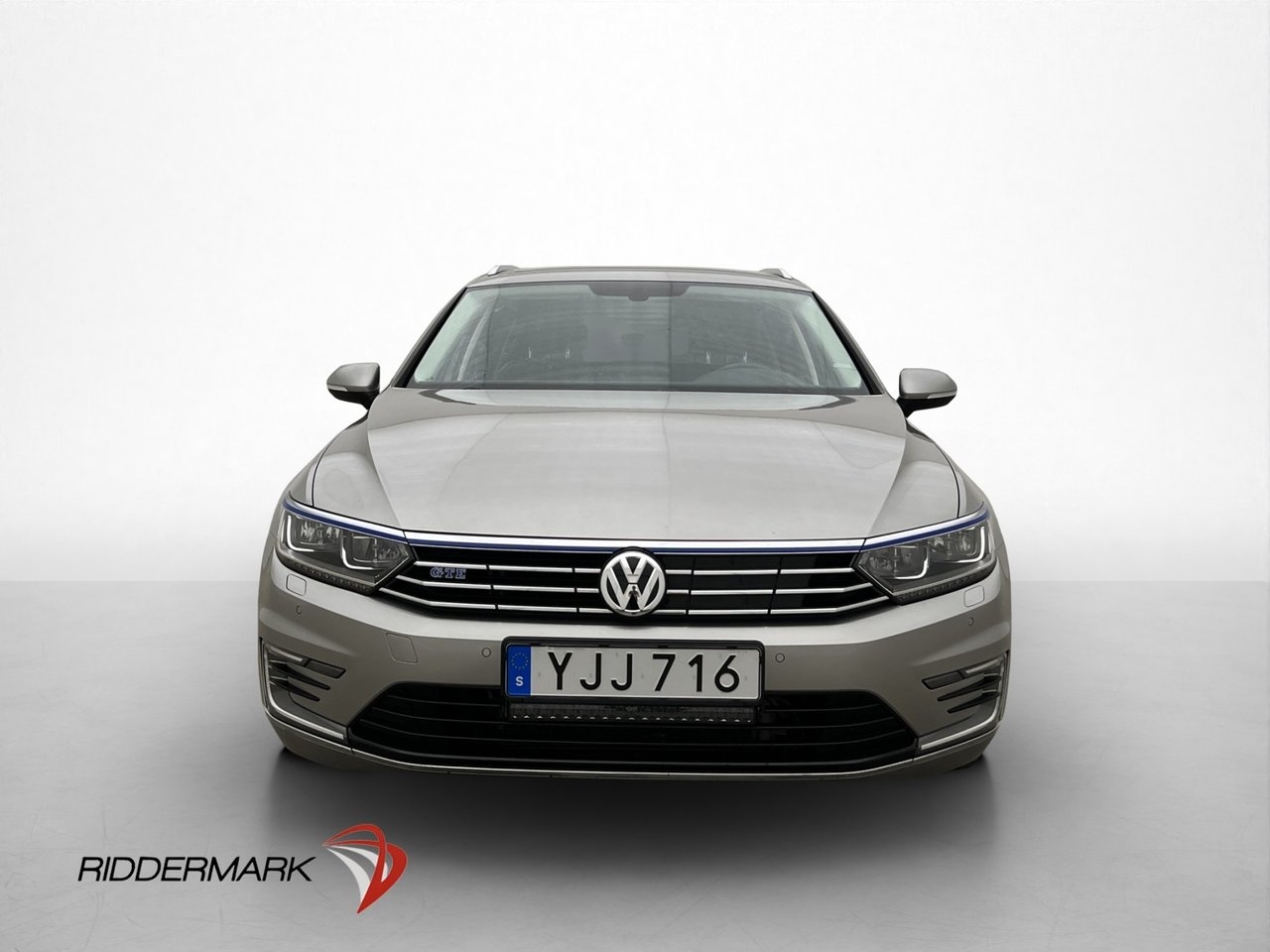 Volkswagen Passat 2017, bild 2/29