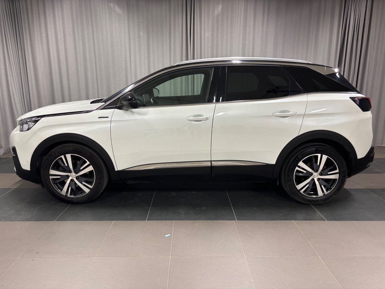 Peugeot 3008 2017, bild 2/10