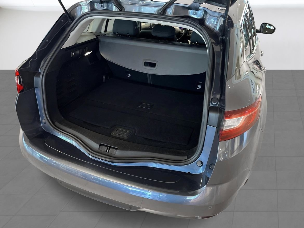 Renault Megane 2019, bild 4/10