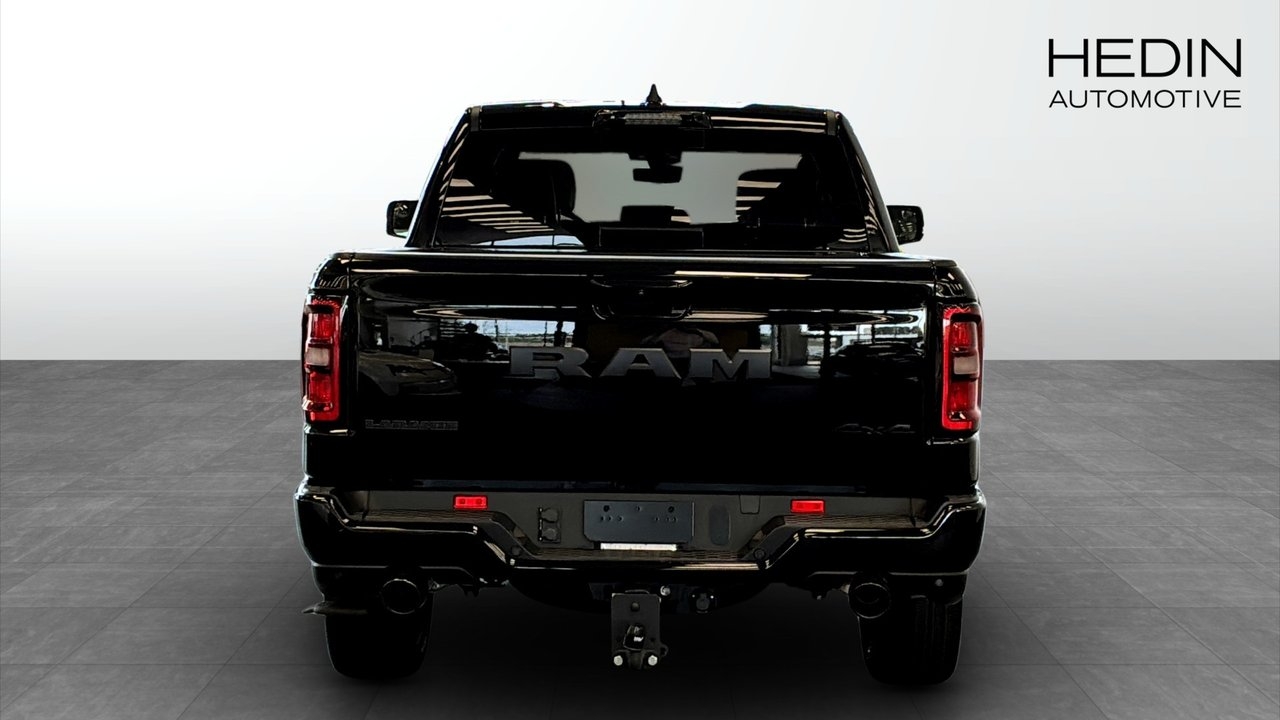 RAM 1500 Laramie Night Edition 2025, bild 7/10
