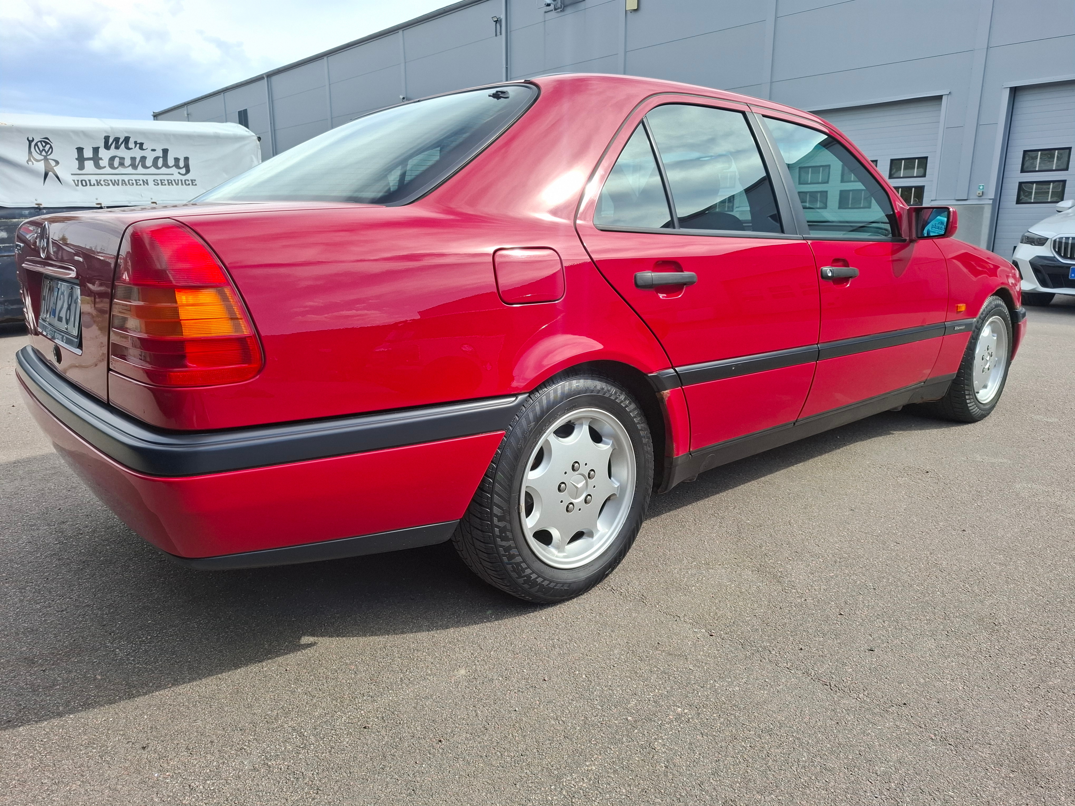 Mercedes-Benz C 220 Manuell 1995, bild 4/10