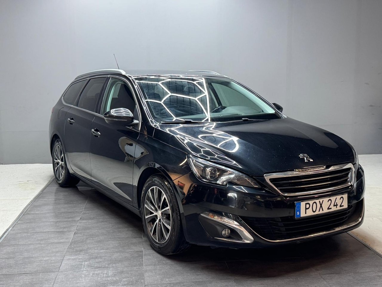 Peugeot 308 2015, bild 2/10