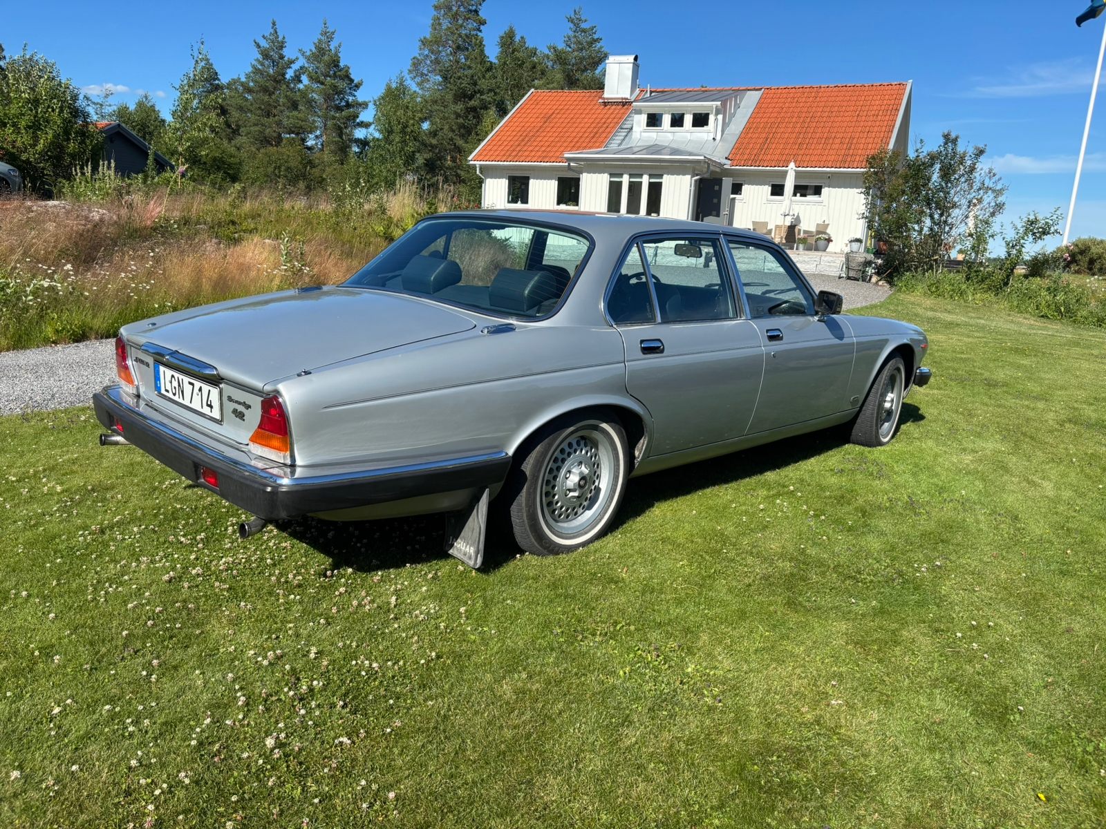 Jaguar XJ LWB 4.2 XK6 Automatisk 1983, kuva 3/7