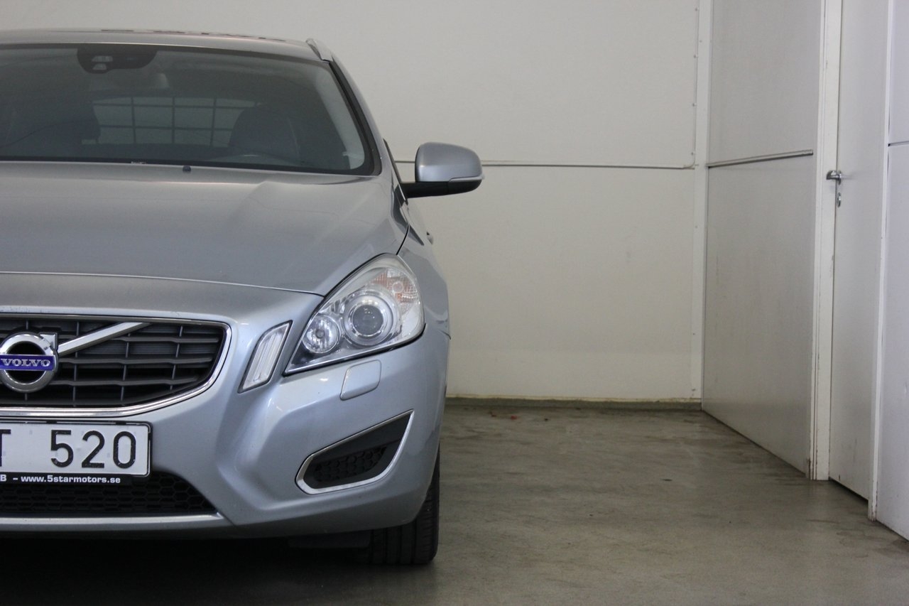 Volvo V60 DRIVe Ocean Race 2012, photo 4/10
