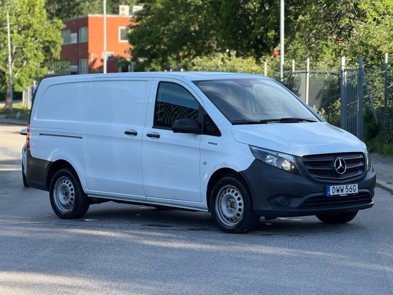 Mercedes-Benz eVito 2021, bild 4/20