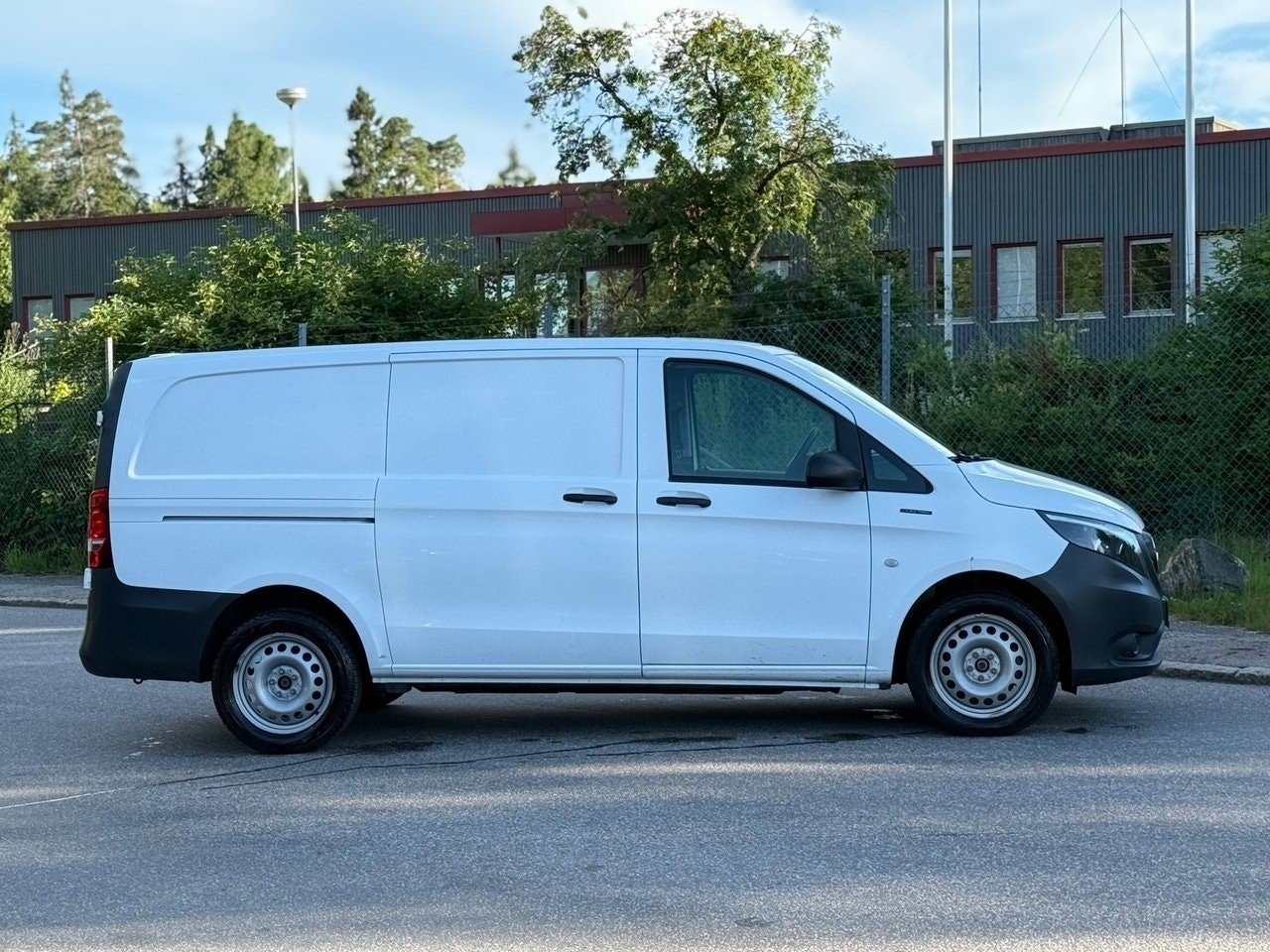 Mercedes-Benz eVito 2021, bild 3/20