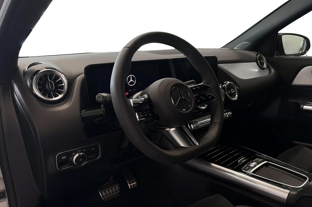 Mercedes-Benz GLA 250 e AMG 2026, bild 6/22