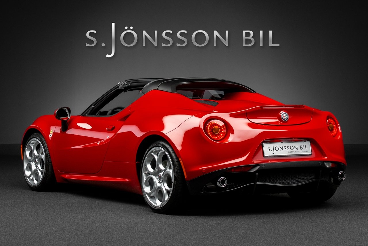 Alfa Romeo 4C Spider 2016, bild 2/10