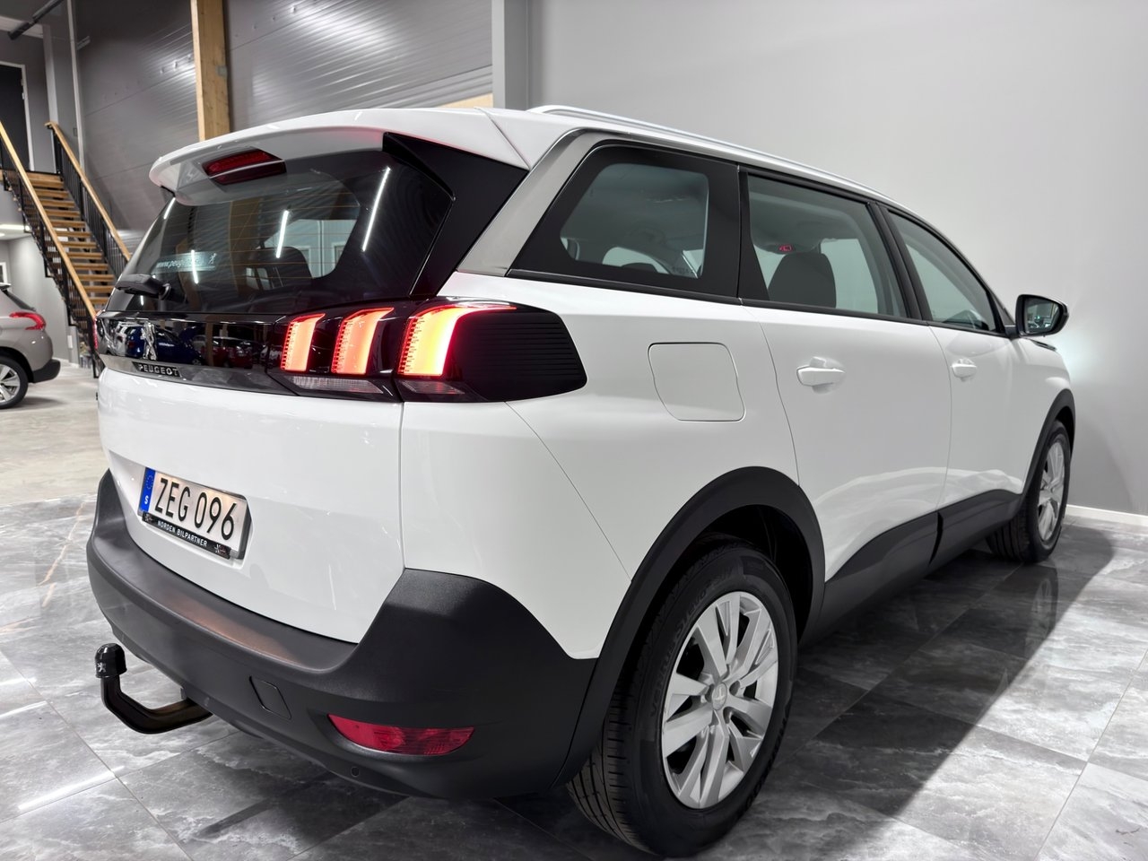 Peugeot 5008 2017, bild 7/10